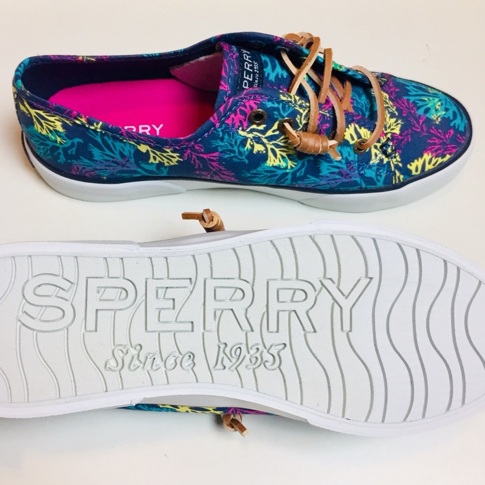 SPERRY Colorful Reef Navy Pier View Sneaker 7M New in Box - Picture 4 of 8